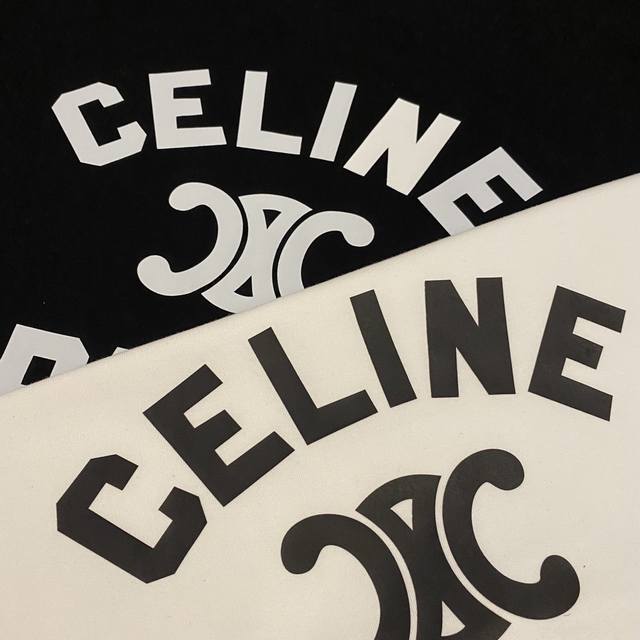 Celine 赛琳 新款凯旋门字母印花情侣款圆领短袖 穿上就是舒适自在 减龄又显瘦的存在，慵懒而随性，结合干净简单的色系就特别耐看，适合日常穿着～复古标识 显