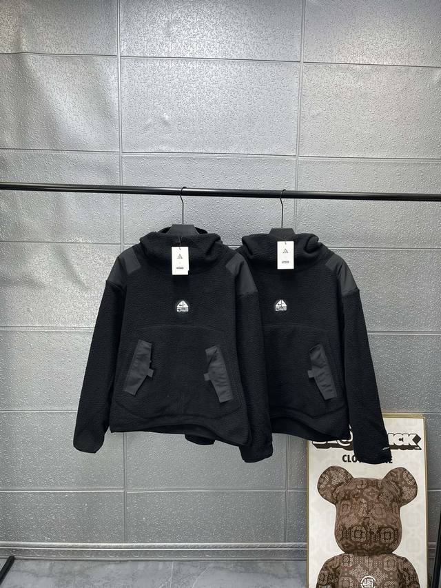 男女同款supreme Fw22 联名acg Fleece Pullover 套头摇粒绒卫衣 1、去年爆火的款 今年上半年官网突击补单了一批 购于淘宝 2198