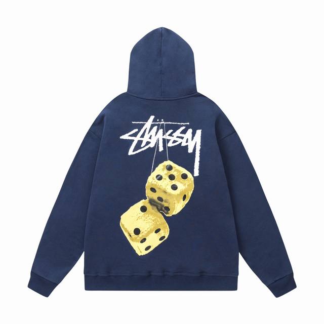 Stussy 斯图西 美式潮牌宽松版型秋冬连帽卫衣 彩色毛茸骰子印花图案 经典款式高街滑板摇滚风格 纯棉毛圈360克面料 颜色：黑色 白色 卡其 宝兰 尺码:S