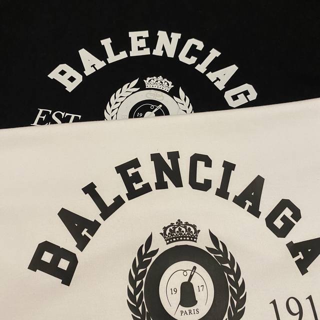 巴黎世家balenciaga麦穗经典款图案宽松印花情侣圆领短袖 情侣同款 定织定染一致260G纯棉双纱面料 同缸零色差领口螺纹 四针六线工艺 面料舒适透气 机