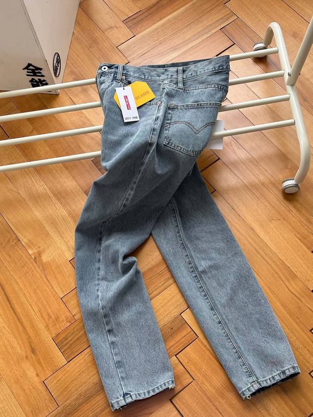 Levis × Beams Super Wide V2 Jeans 李维斯联名牛仔裤24Ss 30-36 无35 X猫在售1600，史诗级联名款，贸易公司渠道稀