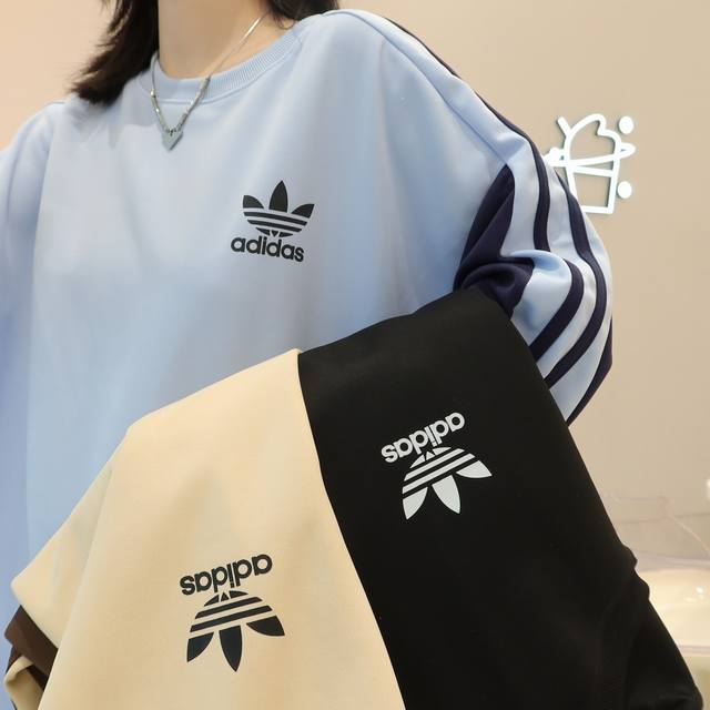 Adidas三叶草经典基础款情侣款圆领卫衣，流量爆款，学院风十足，休闲运动均可驾驭，经典永不过时绝佳秋季出行穿搭必备单品 秋季一定闭眼入的百搭单品，采用纯棉36