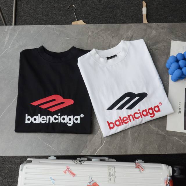 顶级复刻 高端定制 Balenciaga 巴黎世家新款m刺绣3M刺绣长袖卫衣t恤 颜色：黑色 白色 购入原版开模打造，全套定制辅料，细节决定成败