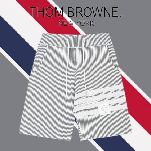 Thom Browne 2024Ss新款针织短裤，定制面料采用威化布织法，提花针织工艺，版型紧致立体，直条纹拼接，定制裤绳五金质感强，顺滑，上身舒适透气，凹凸有