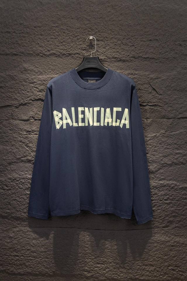 款号:5118# Balenciaga2024.Ss 抢购zp开发定染面料色.破洞.印花.水洗.做旧.版型. 采用26S 1*2精棉双纱平纹，270克；搭配32