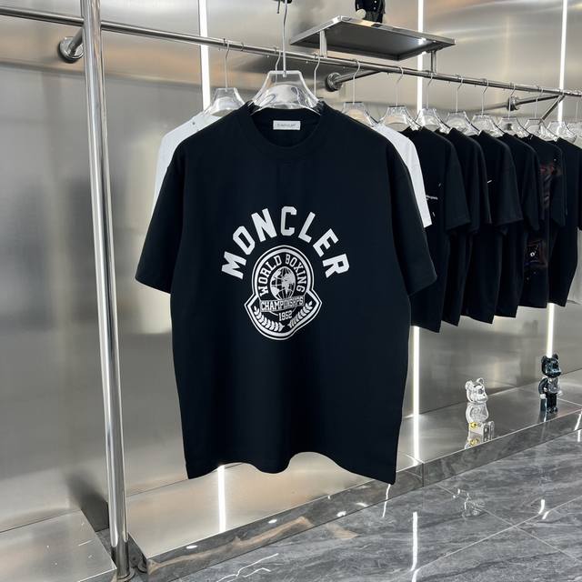 Moncler 蒙口 2024春夏新款短袖t恤 个性印花 男女同款 M L Xl Xxl 五个码 黑色 白色 下单请报身高体重 三标齐全