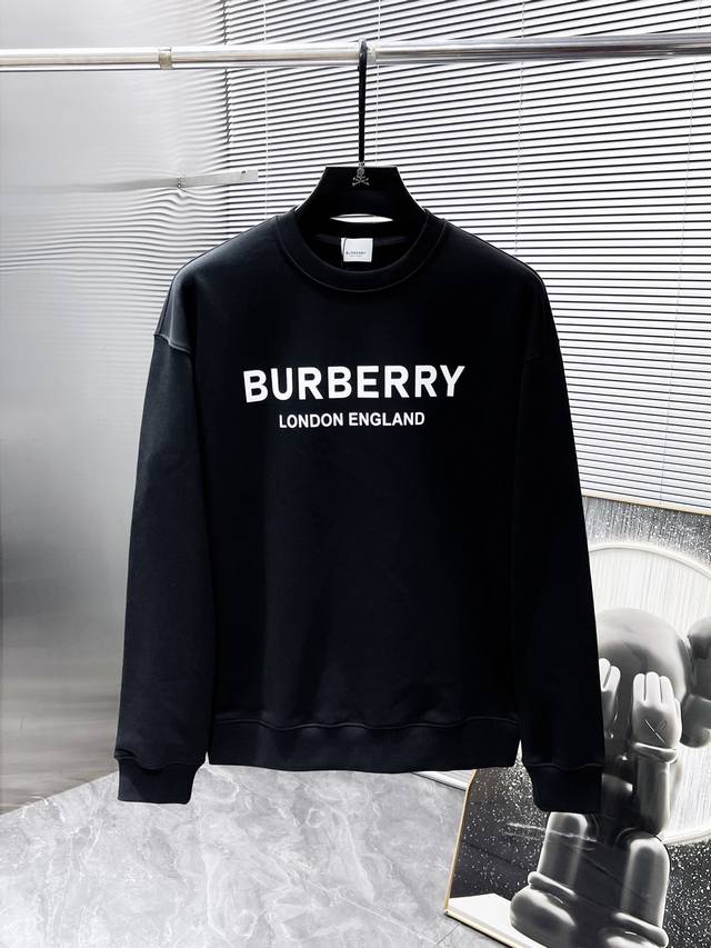 巴宝莉 Burberry 2024Ss新款 长袖 圆领 卫衣，高端版本！专柜定制面料 透气舒适度高，细节无可挑剔，品牌元素设计理念，体现高品质。手感细腻柔软！呈