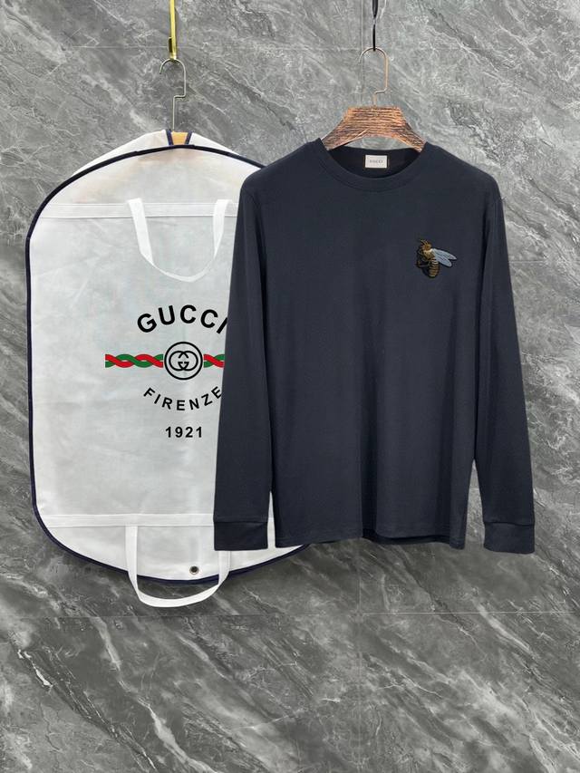 新品 Gucci 古奇2024早秋新款羊毛打底衫 精简圆领长袖 经典著作,超时髦的精简款长t属于单穿内搭的圣品.甄选客供定织 绒感类材质制成，表面软糯细腻质地，