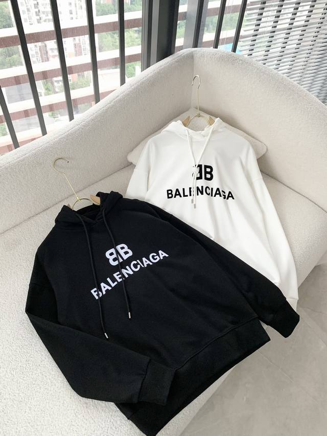 Balenciaga 巴黎世家 2024秋冬全新系列卫衣，非常时髦前卫的一款男女同款长袖卫衣，，高品质数码印花图案工艺！品牌多年的设计理念！经典款式，时髦高级潮