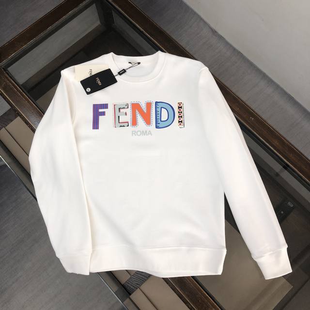 Fendi 芬迪 2024秋冬新款卫衣，潮流不过时经典款，进口数码印花图案，定制卫衣毛圈420克面料，厚实挺阔有有形，细节无可挑剔，上身版型超赞！时下流行微阔男