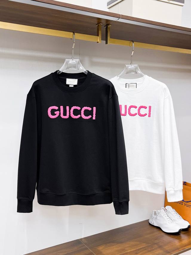 全年不下架 Gucci 古驰 圆领卫衣 采用原版400克重双股毛圈布对版定织定染面料 高密度刺绣 2*2螺纹同缸定染零色差 独家品质区别通货 欢迎对比 工艺：