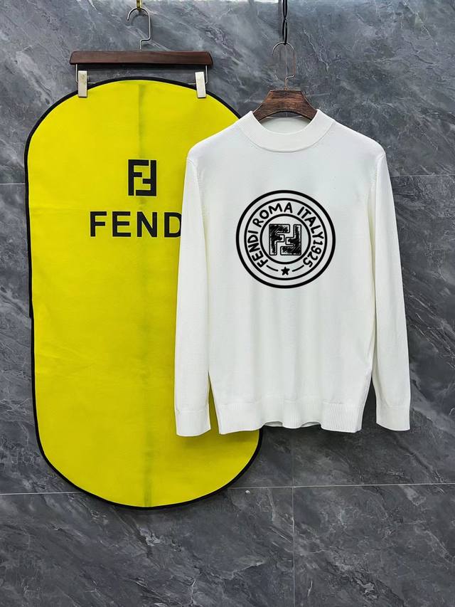 Fendi 芬迪3标齐全 精美印花半高领毛衣 精品羊毛混纺毛衫 男女款高端定制臻品系列 隶属品牌高端主线 专利顶级纱线混纺 以创新来阐释常规款式 面料的配置更是