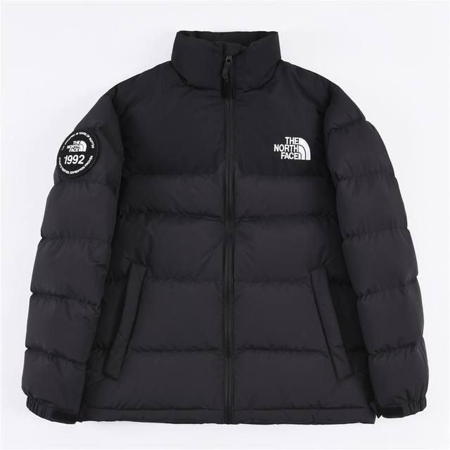 出厂价 The North Face 北面 1992 Nuptse 男女同款羽绒服！潮流风向标 侃爷同款！纯原国标95白鸭绒蓬松饱满，户外功能极强 外层内里面料