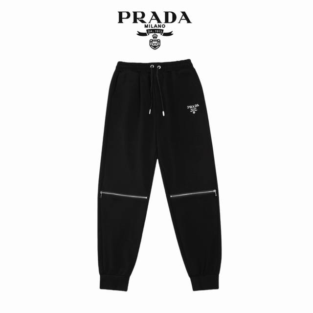 原版 款号：P19 上新 Prada丨普拉达 23Ss 刺绣logo拉链徽章卫裤 爆款单品 重工打造 拉链 锁眼 拉链头 全部一比一开模 面料采用400克空气棉