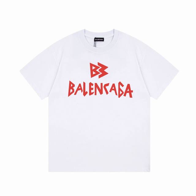 Balenciaga 巴黎世家红色字母短袖， 品质升级，精致做工，手感柔软，充满了复古工艺还拥有厚实的手感，标志性的图标，独有的辨识度。高克重纯棉质感一流！男女