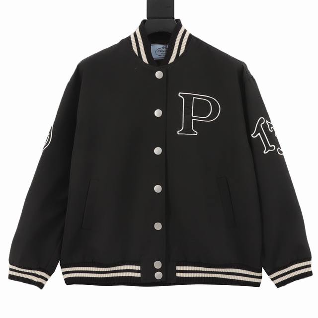 Prada普拉达24FW 帆布粒面夹棉棒球服 原29, 购入，外身面料采用原材料高密度棉质帆布，结合骨感颗粒面肌理，缝纫由精密数控复合捻线机进行封锁车缝工艺。下