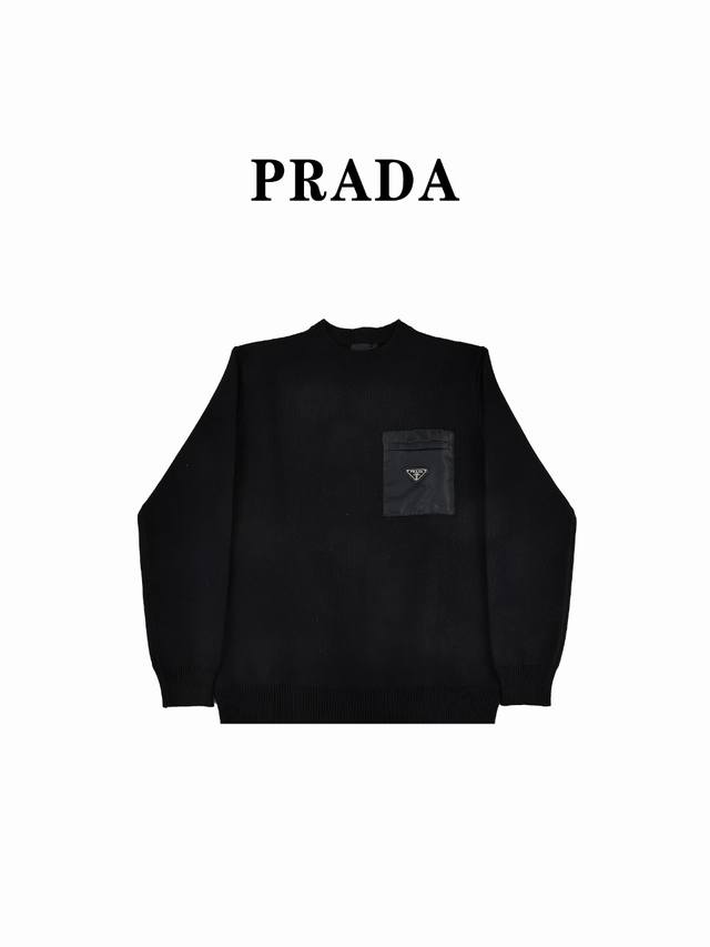 PRADA 普拉达 22ss 三角标口袋针织长袖毛衣 高级定制毛衣 秋冬穿着尤其显得好看 欧洲米兰专柜 同款系列 专柜新品海外订单 原版订制，足够的帅！各大明星