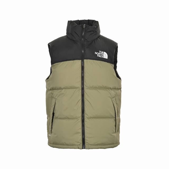 The North Face 北面 经典羽绒马甲 面料：国内独家日本原厂面料具有防水 防钻绒 防脱色特性，24支数压光呢子纺面料！ 内胆：400D高密度支数胆布