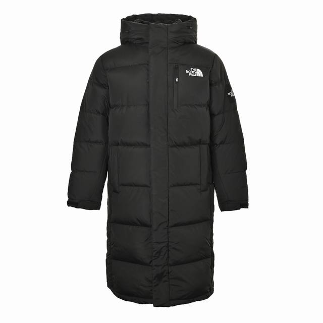 The North Face 北面 经典刺绣logo袖标长款羽绒服 整件衣服结合独有的3D立体裁剪版型超合体，再加上此系列款式户外+运动+休闲设计理念上身效果绝