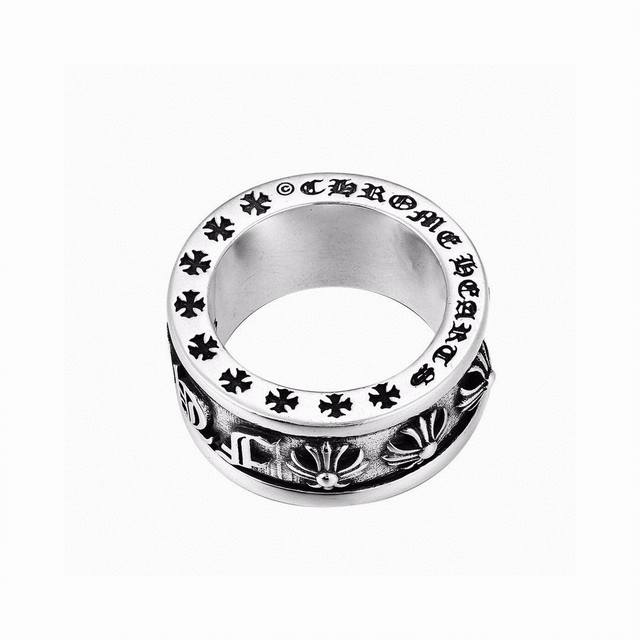 Chrome Hearts 克罗心古文字旋转戒指 旋转起来很炫酷，超解压，玩酷必备单品。无敌细节，看实拍！ 顶级泰银工艺！别具一格的质感和色泽，使首饰粗犷而古朴