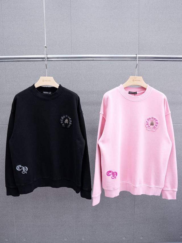 顶级高品质卫衣 Chrome Hearts 24F w 纯色马蹄金属十字架后背贴布标识圆领卫衣 货号：339 - 颜色：黑色 粉色 - 尺码： S M L XL