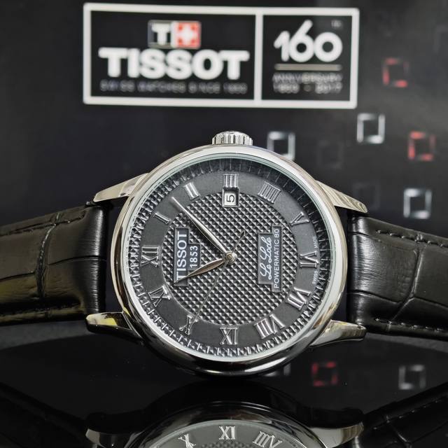 天梭-TISSOT经典力洛克男士系列 型号：T006.407.16.033.00 壳套：顶级版316精钢L 表带：进口小牛皮表带 机芯：顶级自动机械 镜面：矿物