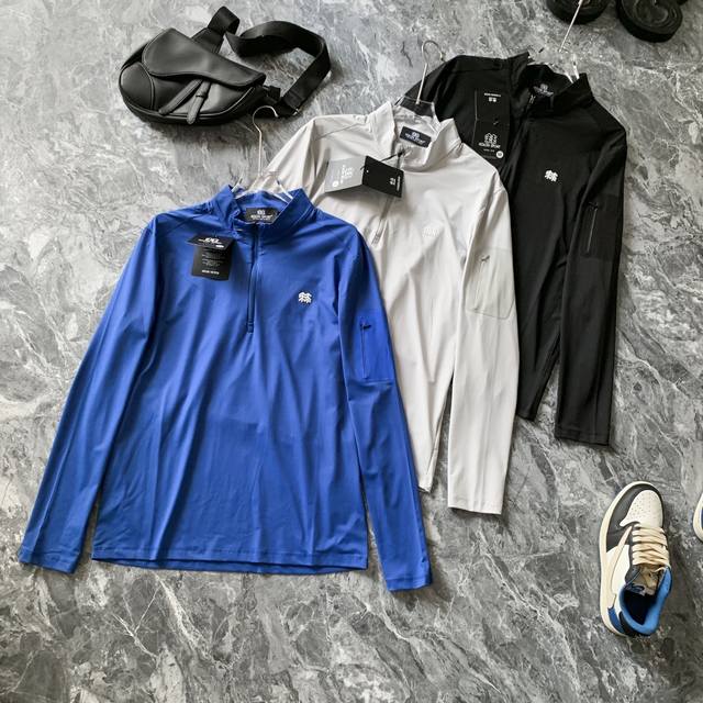 KOLON SPORT可隆户外休闲衣男款速干运动内搭微拉绒半拉链长袖打底衫 款号:LHZT4SN225 爆款主推！运动针织训练服采用质感经典涤纶双面布制成，空气