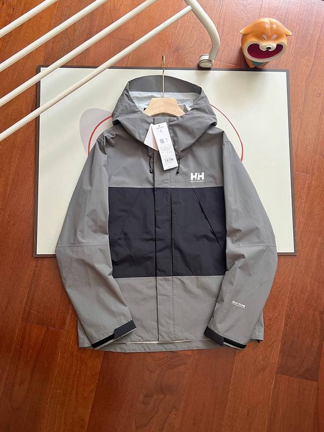 报单款号09201。 掌柜力荐！内里全压胶工艺！ HH日本支线！HELLY HANSEN 海丽汉森 日版Scandza light jacket情侣款全压胶防水