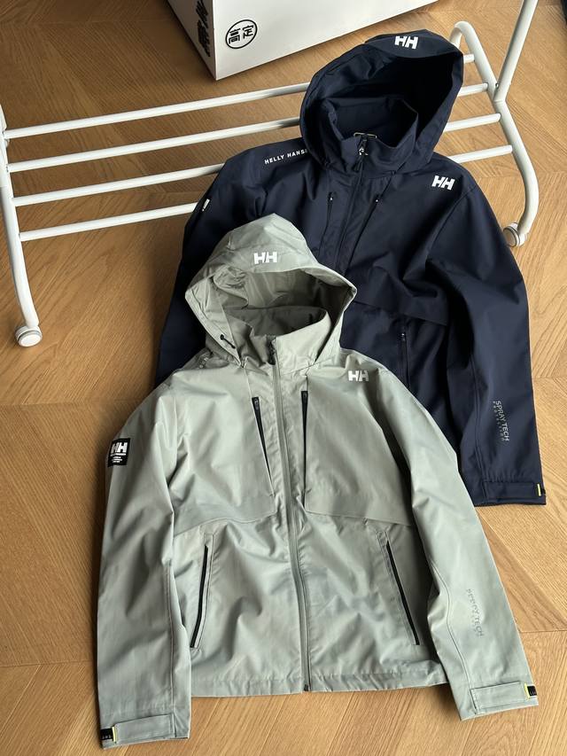 供 男款 HELLY HANSEN HH 男款 轻量防水连帽户外薄款夹克外套24春季新款顶级原版 绿色 藏青 m~3xl 官网在售2000，纯原品质，顶级轻奢，