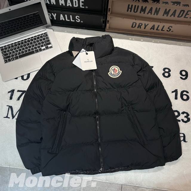 Moncler盟可睐 FW23 Citala Short Down Kacket 微标 黑武士 白标 贴布拉链立领羽绒服外套 男女同款 情侣款 -面料：原版一比