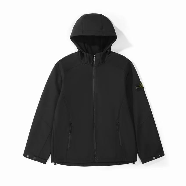 供 STONE ISLAND石头岛经典徽章户外软壳加绒外套 定制主标 辅料 水洗齐全 原单品质 秋冬必入 甄选优质防泼水面料 内里加绒 防风保暖 穿着舒适 随性