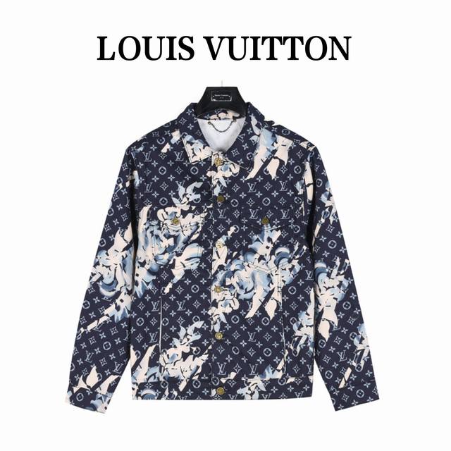 Louis Vuitton 路易威登 满印老花花卉提花牛仔夹克外套 本款牛仔夹克拥有经典卡车夹克的休闲廓形，聚焦新季对角切割视效 Monogram 花卉，以漂白