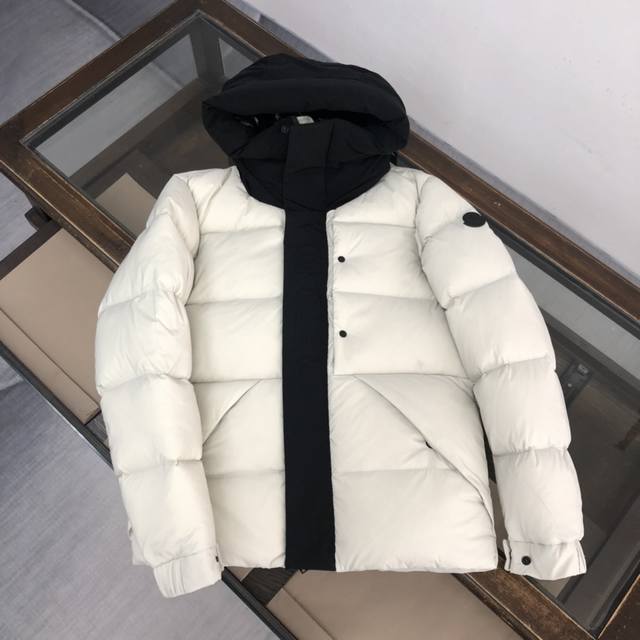 dw MONCLER 蒙口 黑武士 法国限量男士外套羽绒衣服！ 连帽夹克羽绒服！时尚保暖羽绒外套！秋冬限量必入保暖时尚休闲羽绒服！ 衬里100%聚酰胺 不跑绒；