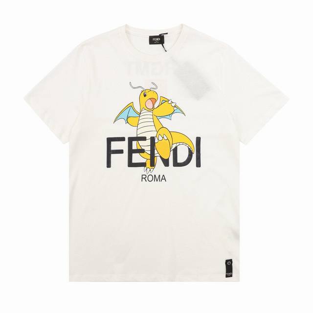 Fend 芬迪FD x FRGMT × Pokemon 宝可梦联名款小火龙短袖 采用32S双股丝光棉 表面光滑 细腻 具有丝绸般的光泽和柔软感 码数XS-L