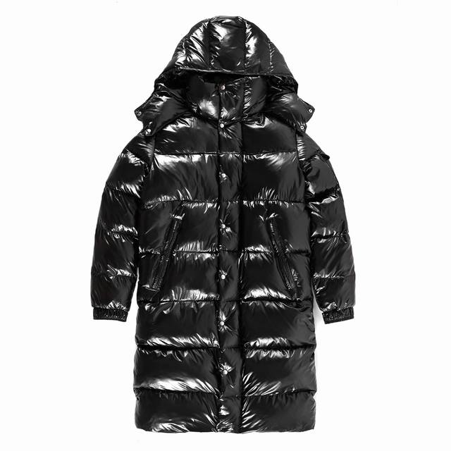 代购版正品版 有蕊片 新品 MONCLER 蒙口 Moncler 蒙口中长款带帽羽绒服外套HANOVERIAN“羽绒服”众多明星大爱的款式，90国标90绒，充绒