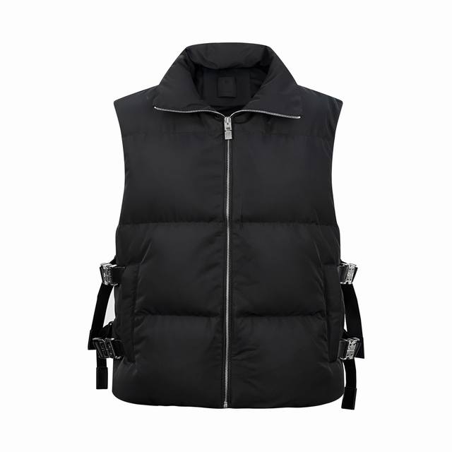 高品质 Givenchy 4G搭扣羽绒马甲 面料：釆用100%锦纶风衣料以及400D压光内胆 国标95白鸭绒 欢迎检测 冲绒量十足 可以更好地吸收并储存人体热气