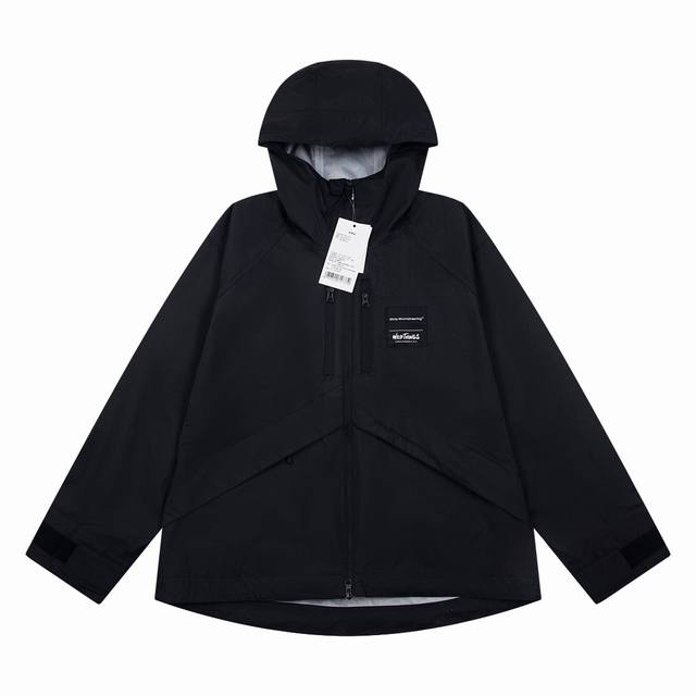 WHITE MOUNTAINEERING 联名WILDTHINGS 白山防水轻量3L冲锋衣 这也是属于今年的户外品类黑马级别 白山W.M.B.C. X WILD