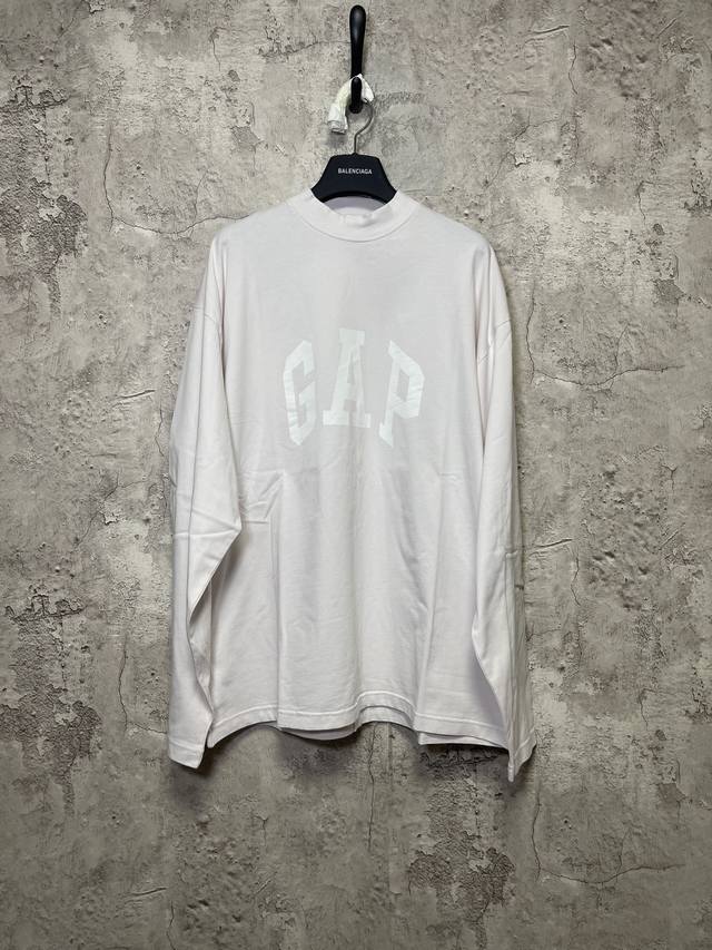 Balenciaga巴黎世家 YEEZY x Gap x Balenciaga 三方联名款 Dove Longsleeve Tee 动物图案Logo长袖T恤 男